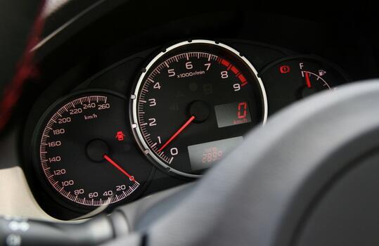 開車省油技巧！教你用最少的油跑最遠的路